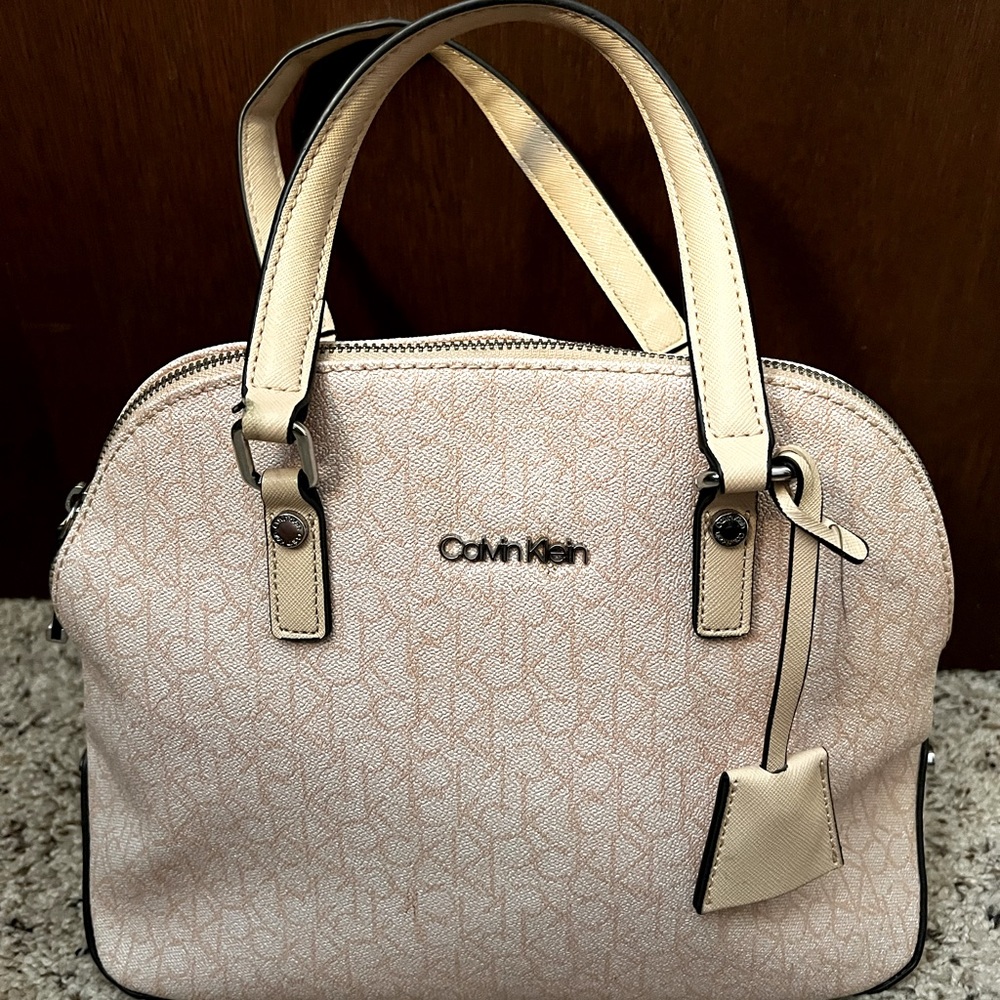 Calvin Klein Purse. Light Pink.
